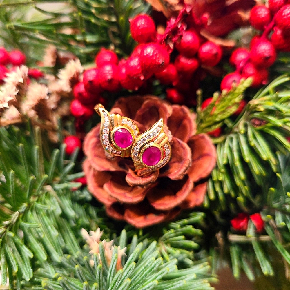Antique 18k gold Ruby and diamond earrings